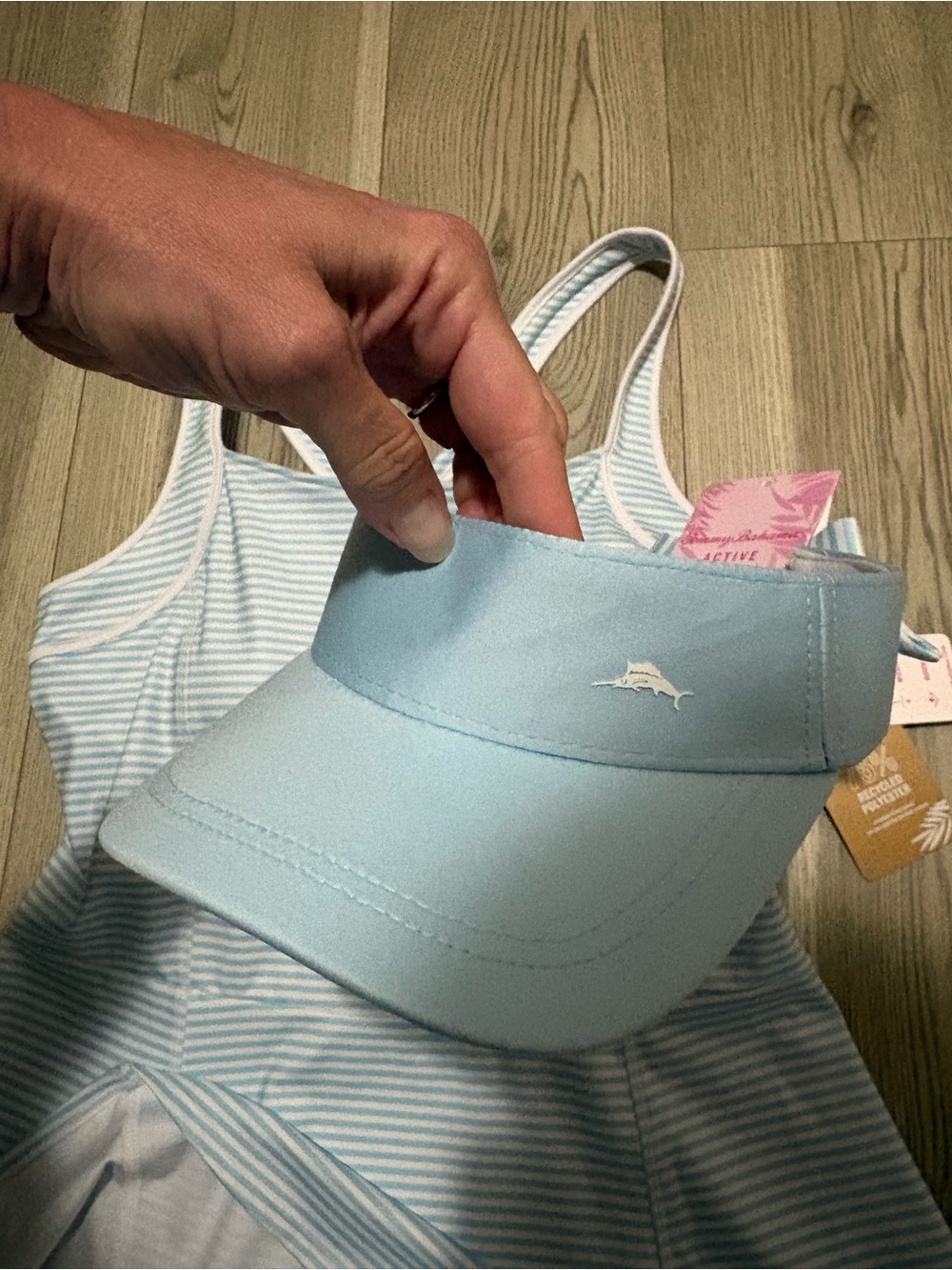 Tommy Bahama Women’s Active Set Size Large NWT - Picture 6 of 9